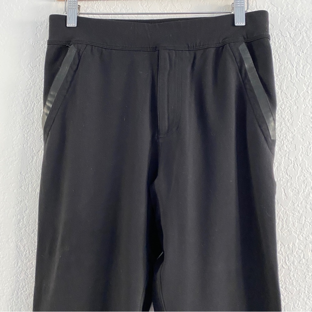 Lululemon black pants